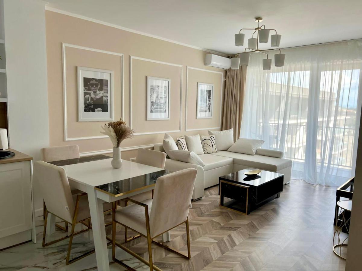 Glim Suite ออราแด ภายนอก รูปภาพ